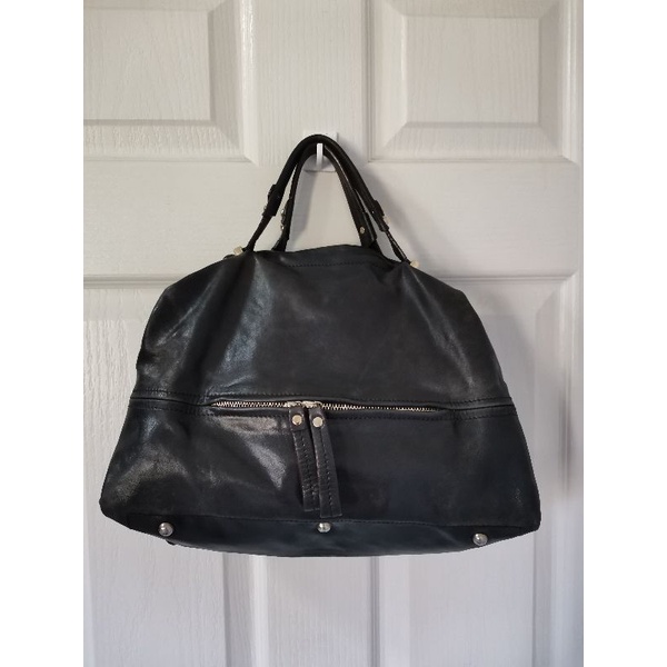 กระเป๋าแบรนด์​ Marni