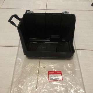 BOX AKI TATAKAN AKI CIVIC TURBO 2016-2021 ORIGINAL