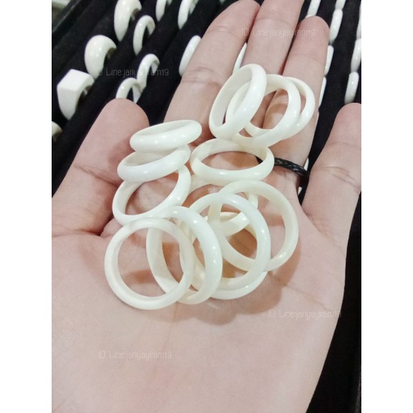แหวน แหวนกระดูก หนา5mm ของแท้