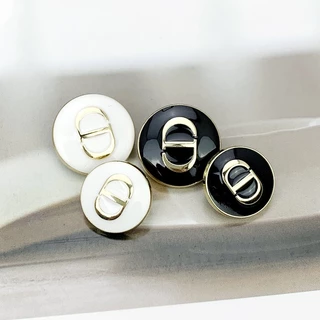 กระดุมโลหะ ประดับเพชร แฮนด์เมด สําหรับตกแต่งเสื้อผ้า DIY จํานวน 10 ชิ้น
