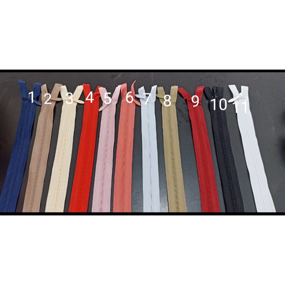 KCC ยี่ห้อ LONGTORSO BUSTIER CAMISOL ZIPPER 40cm