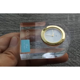 นาฬิกา Vintage มือสองญี่ปุ่น Hoya นาฬิกาตั้งโต๊ะ ระบบ QUARTZ ทรงกลม กรอบทอง หน้าปัด mm