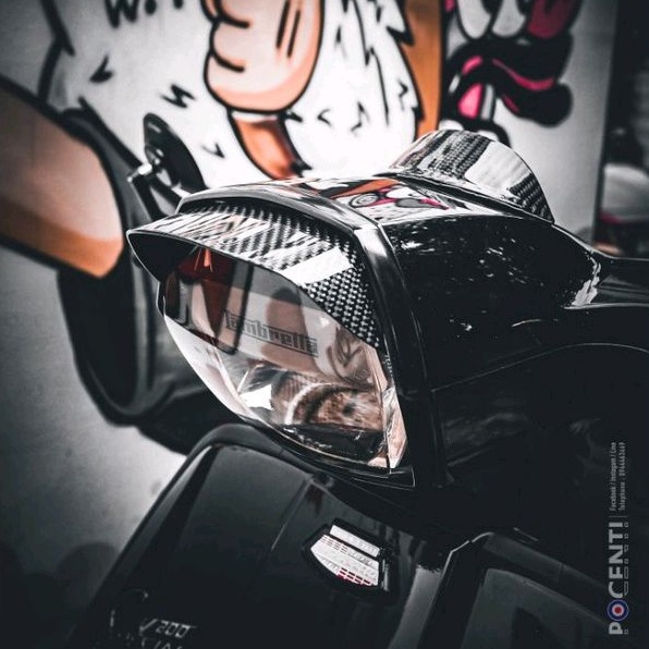 คาร์บอน เคฟล่า !! แก็ปไฟหน้า Lambretta G350 V200 V125 หมดปัญหาไฟหน้าแยงตา งานคุณภาพอบขึ้นรูป ติดตั้ง