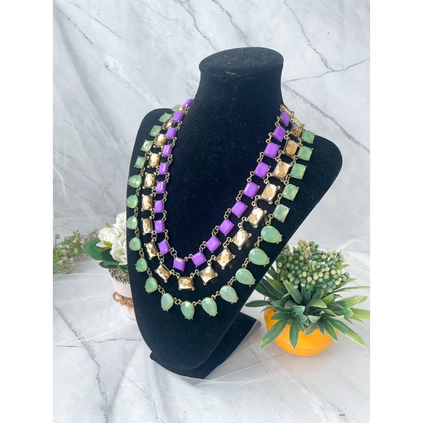 สร้อยคอซ้อนสามชั้น - npr490193