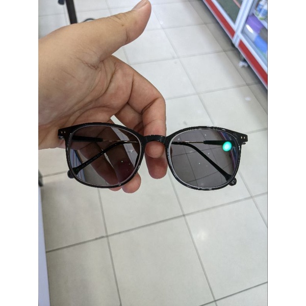 แว่นพิเศษ เลนส์ PO Index 1.56 - photochromic / Photobrown / Bluecromic / OneDrive / Blueray