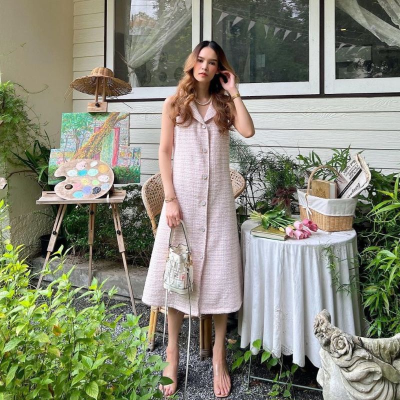 เดรส friendthings.ig ผ้าทวีต สีชมพู