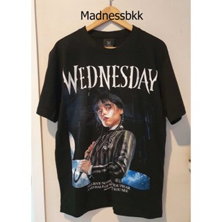 เสื้อยืด Wednesday T-shirt