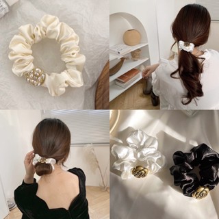 Lock and Keep Jewel มัดผม Rose Scrunchie