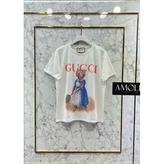 เสื้อ​gucci​ส่งฟรีมีของแถม