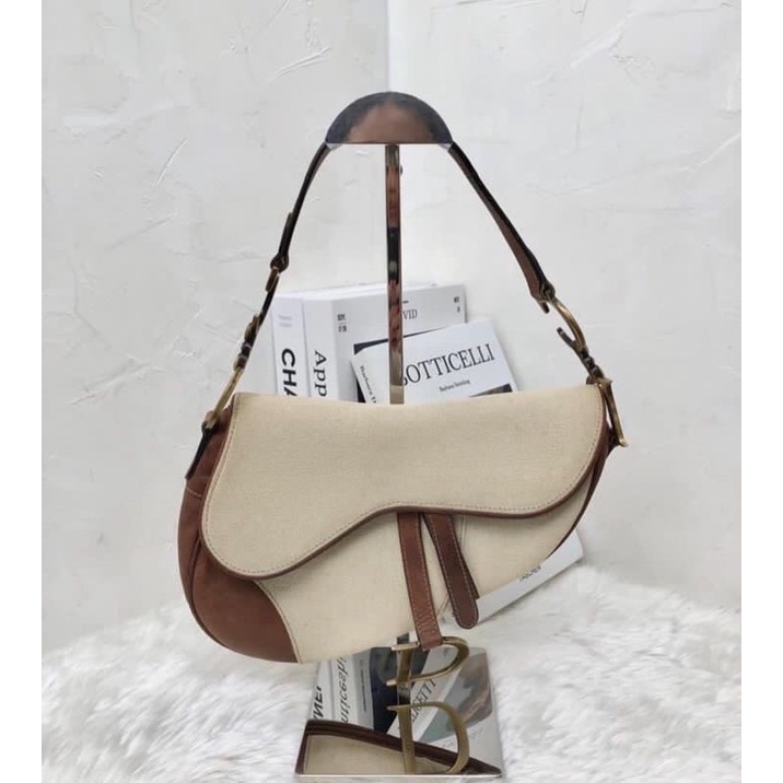 ❌sold❌กระเป๋า DIOR CD Vintage saddle bag แท้100% รุ่นคลาสสิค สภาพนางฟ้า