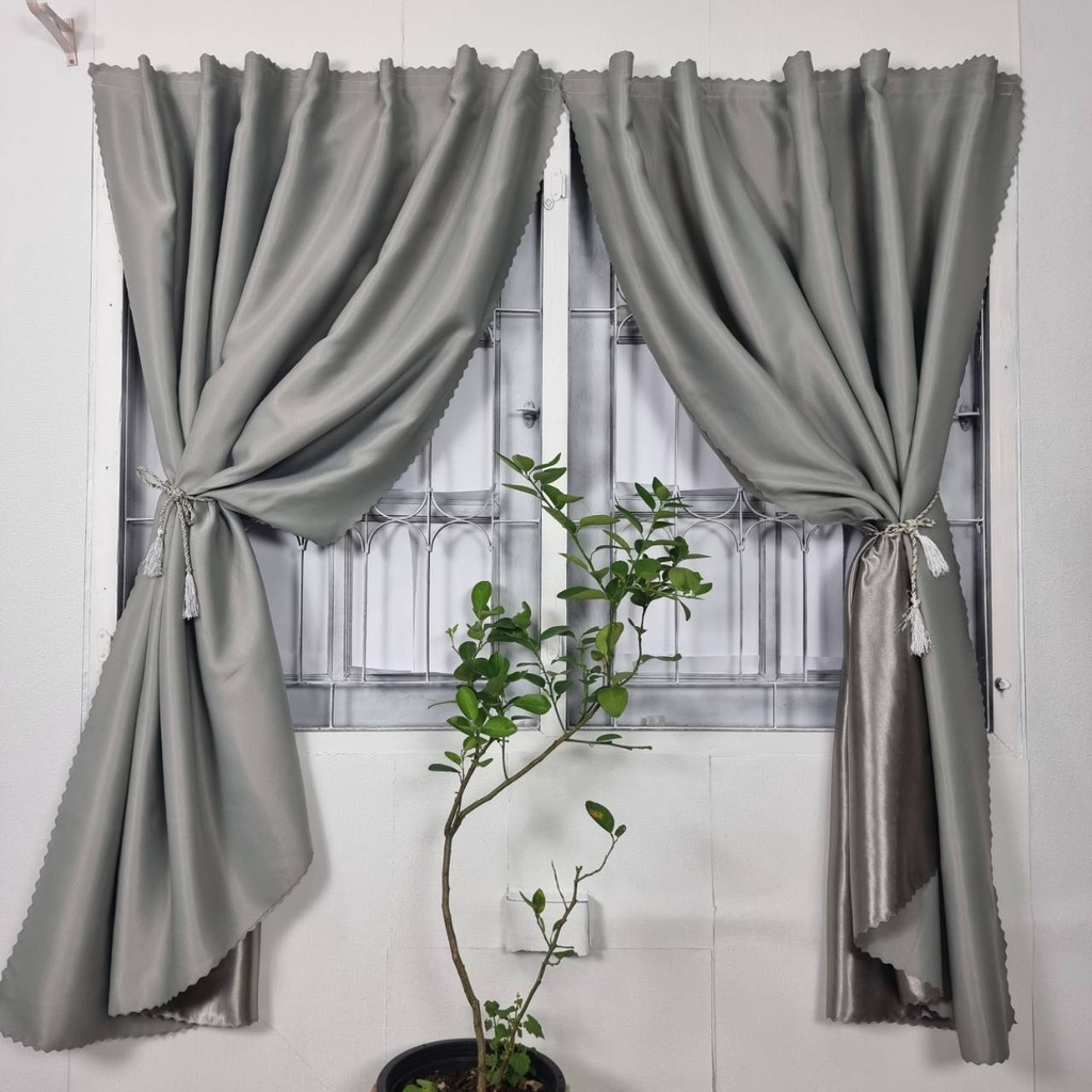 i2shop ผ้าม่านทึบแสงสีพื้นUV ผ้าม่านตีนตุ๊กแก หน้าต่าง ม่านประตู ติดเองง่าย ผ้าม่านติดหอพัก(ตีนตุ๊กแก) พร้อมส่ง - รูปที่ 4