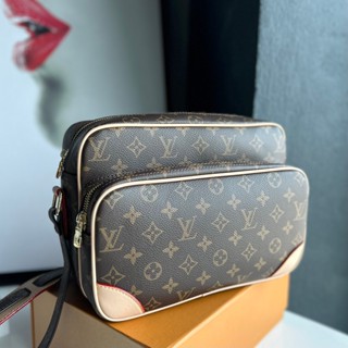 กระเป๋าผู้ชาย Louis Vuitton  messenger man bag  งานหนังแท้สวยมาก ออริ