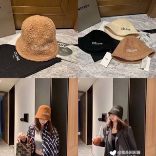 New Arrivals หมวก Celine