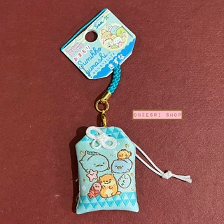 เครื่องรางญี่ปุ่นนำโชค Sumikko Gurashi แบบสีฟ้า (ความสัมพันธ์) ทำจากผ้าญี่ปุ่น ขนาด 3.2 x 4.5 ซม.