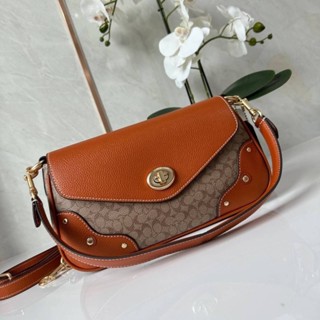 COACH CE639 MILLIE SHUOLDER BAG