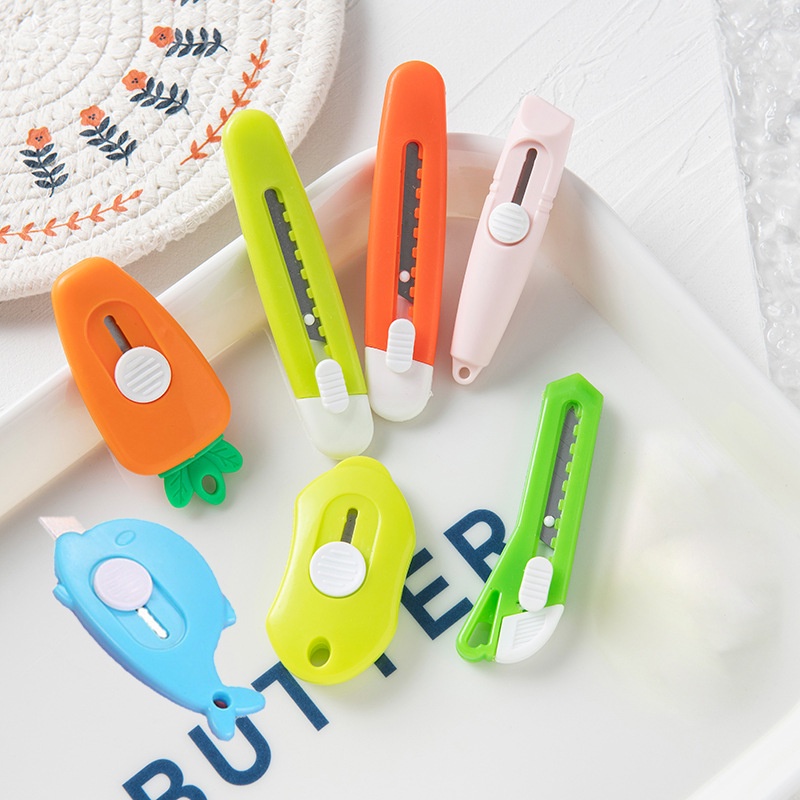 มีดคัดเตอร์ มีดตัดกระดาษ คัตเตอร์ ขนาดเล็กและปลอดภัย Paper Cutters