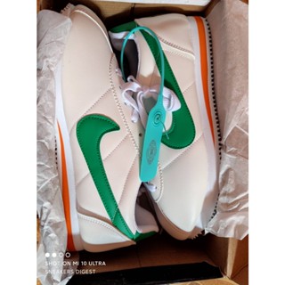 Nike Cortez
รองเท้า สไตล์คลาสสิก สําหรับผู้ชาย และผู้หญิง