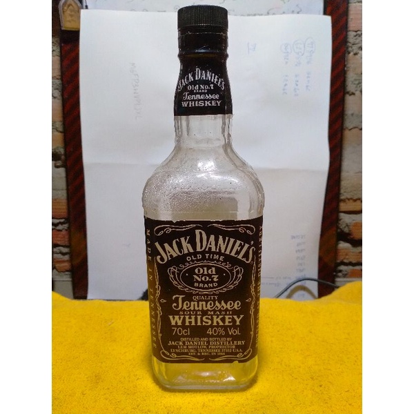 ขวดเหล้าเปล่า ก็ขวดเหล้านะสิ JACK DANIEL 70CL
