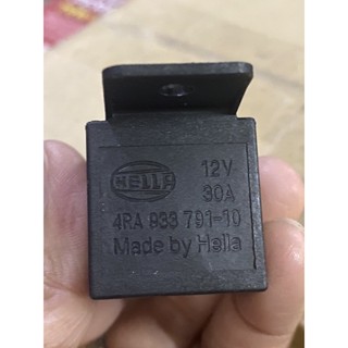 รีเลย์ เฮลล่า Hella 5ขา 12V 30/40A ของแท้ (1 ชิ้น) แบบ 1 หน้า