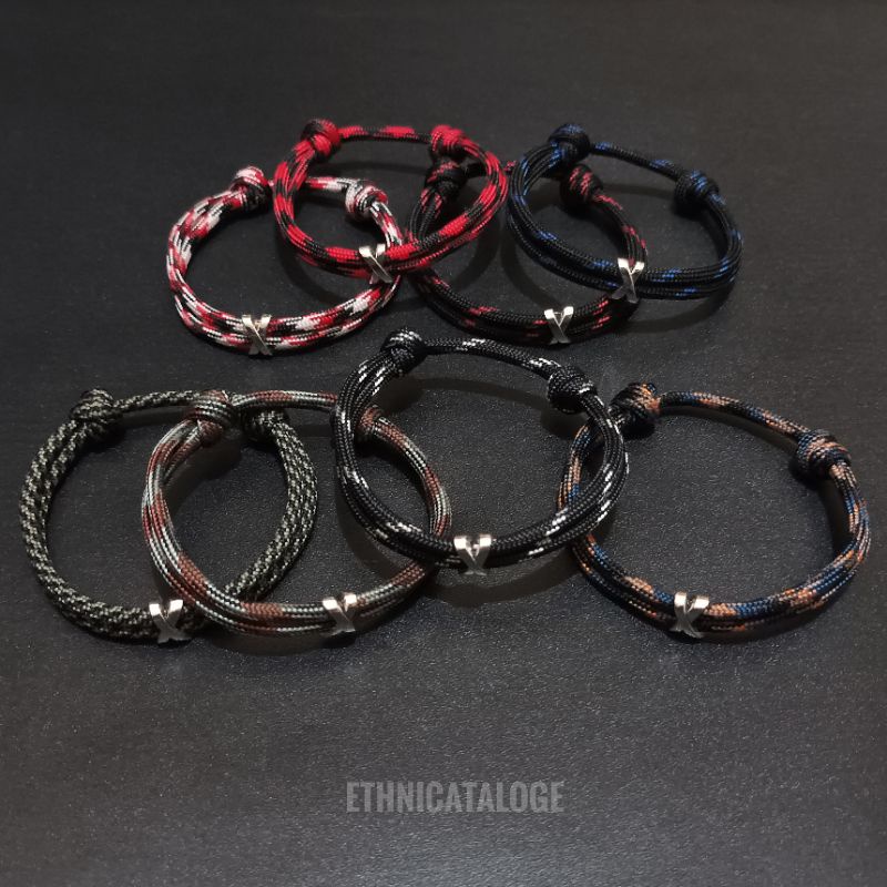 Simple knot สแตนเลสเงิน X สร้อยข้อมือเชือกพาราคอร์ด / สร้อยข้อมือพาราคอร์ดสไลด์แบบปรับได้