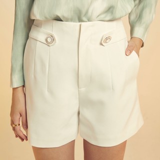 MAVE กางเกง รุ่น Souffle Shorts Off White