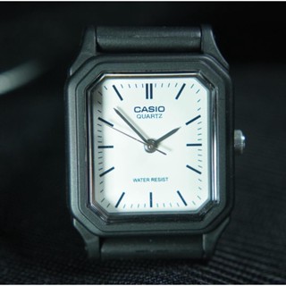 CASIO นาฬิกาข้อมือผู้หญิง CASIO Standard รุ่น LQ - 142   ( ของแท้ประกันศูนย์ 1 ปี )