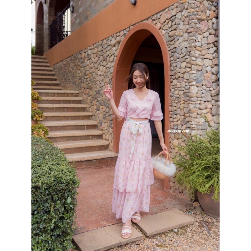 ส่งต่อ ชุดเซ็ท 2 ชิ้น เสื้อ + กระโปรง ป้าย Joob studio ไซส์ S ซักเก็บ
