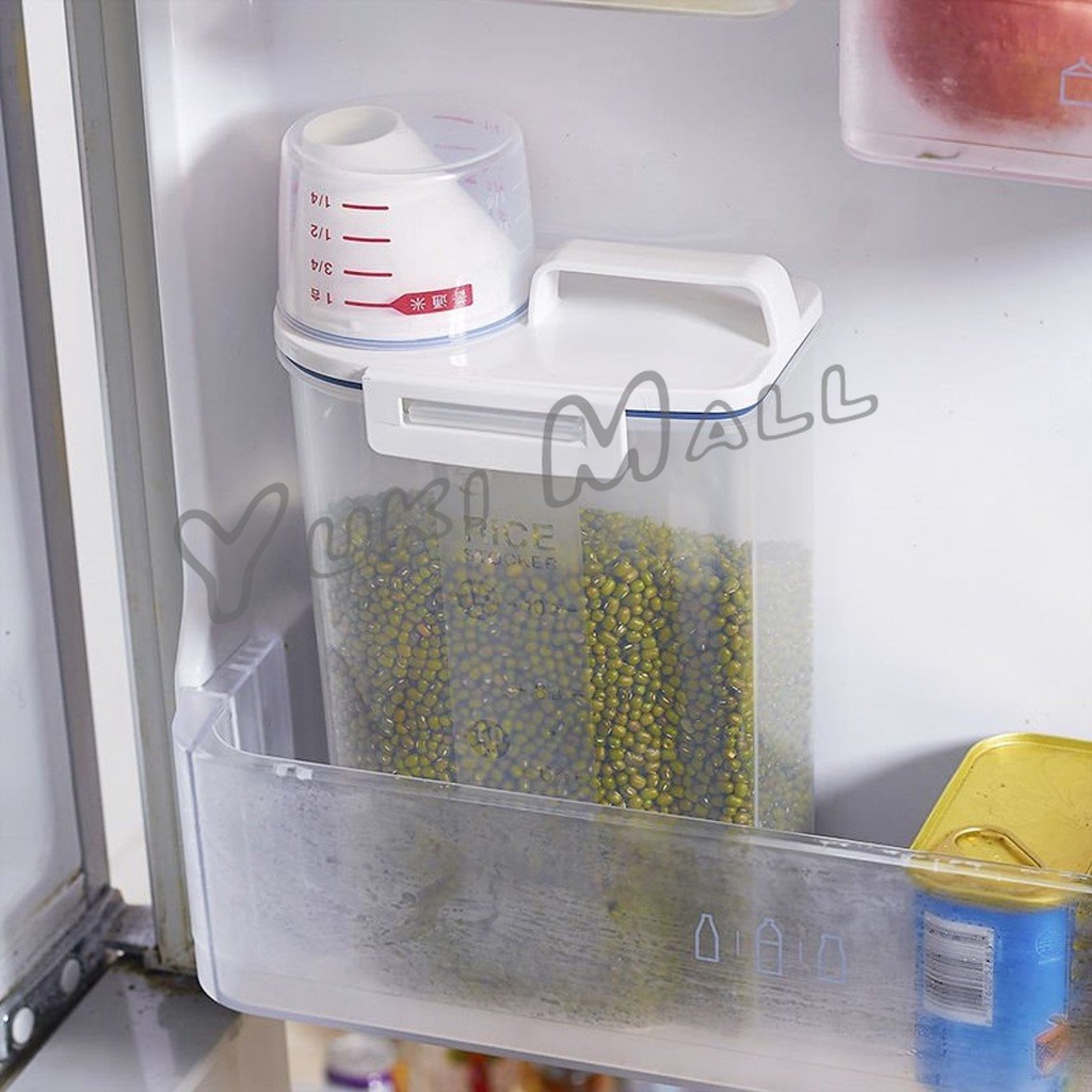 Yuki กล่องพาสติกเก็บเมล็ดข้าวสาร ทรงกระบอกน้ำ กันแมลง ความจุ 2 Kg. พร้อมถ้วยตวง Rice Container - รูปที่ 4