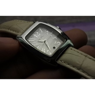 นาฬิกา Vintage มือสองญี่ปุ่น FOLLI FOLLIE ระบบ QUARTZ ผู้หญิง ทรงสี่เหลี่ยม กรอบเงิน หน้าเทา หน้าปัด 26mm