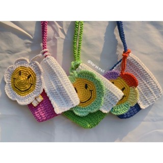 กระเป๋าคล้องคองานhandmadeใส่ลิป เหรียญ กุญแจพกพา(แถมฟรีพร้อมตัวห้อยดอกไม้ยิ้ม)