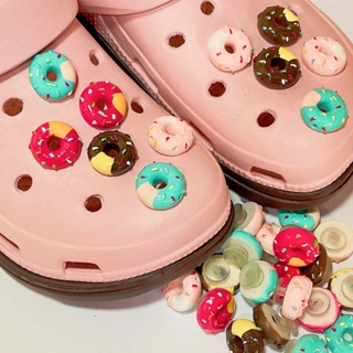 Jibbitz การ์ตูนขนมหวาน สําหรับเด็ก ช็อคโกแลต ลูกอม Jibits Crocs Pin อาหาร รองเท้าเสน่ห์ Dunkin โดนัท Crocs Jibbits เสน่ห์ รองเท้า อุปกรณ์เสริมตกแต่ง