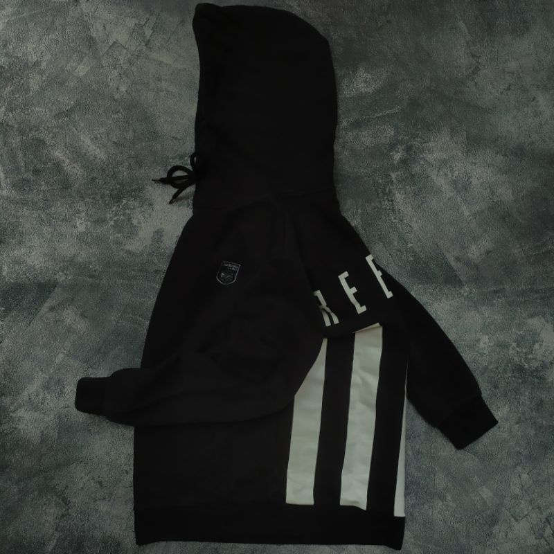 เสื้อฮู้ด Reebok Classic