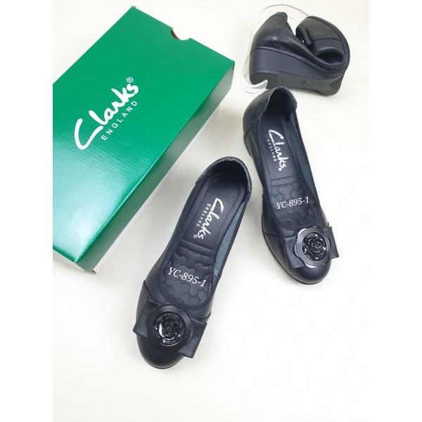 Clarks LEATHER BLACK ของแท้ 100% รองเท้าหนัง นําเข้า รองเท้าส้นเตารีด คุณภาพดี 4 ซม. ฟรีกล่อง ขนาด 35-41