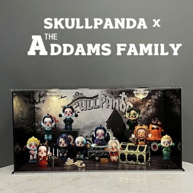 ตู้โชว์ Skullpanda Addams Family Series 💀🕯️กล่องอคิลิคพร้อมอุปกรณ์ประกอบฉาก