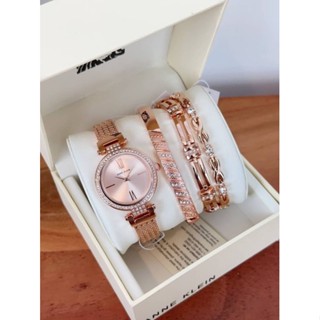 🥰นาฬิกาข้อมือผู้หญิงAnne klein เซ็ตนี้หรูหรามาก❤️สีRose gold 🥇 มีสร้อยข้อมือให้ด้วยค่ะอีก 3 เส้น