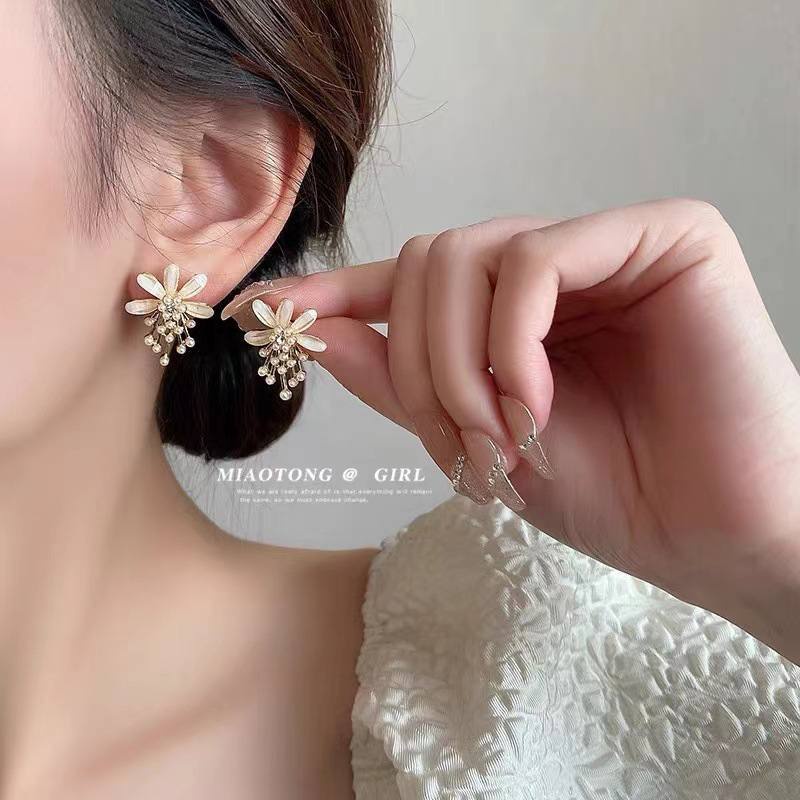 ต่างหูเกาหลี 06HC***