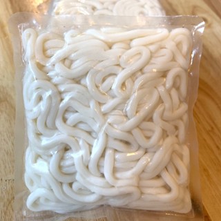 อุด้งเส้นสด ขนาด 200 กรัม | อุด้งร้อน Udon สินค้าไม่ต้องแช่เย็น