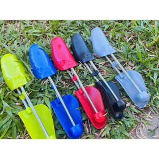 สั่ง 10 แถม 1 ดันทรงรองเท้า พลาสติกหนา คละสี