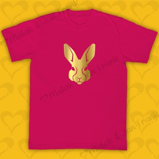 เสื้อยืดผู้ เสื้อยืดผ้าฝ้าย 2023 2023 CHINESE NEW YEAR SHIRT DESIGN | YEAR OF THE RABBIT | COLOR RUBY (alternative to VI