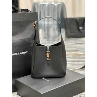 🔥พร้อมส่งNew YSL LE 5 À 7 SOFT SMALL HOBO BAGเทพ 📌size 23x22x8.5 cm.