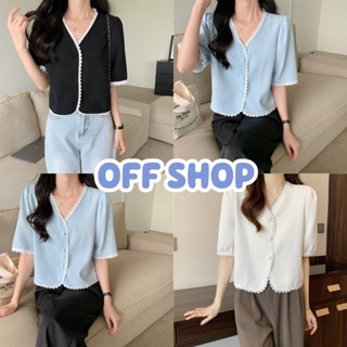 OFF SHOP พร้อมส่ง  (OFF-60100)เสื้อไหมพรม แขนสั้นทรงเรียบหรู กระดุมหน้าขอบเสื้อลูกไม้