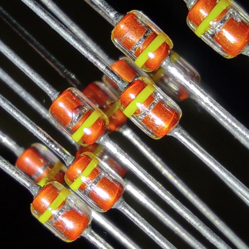 1SS133 ทางเลือกซิลิคอนไดโอด 1N4148 1SS133-T ญี่ปุ่นไดโอด fast ความถี่สูง schottky zener ohm rohs