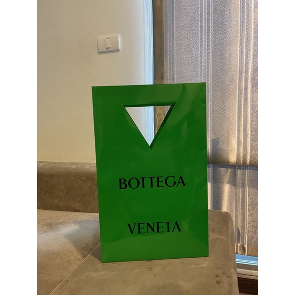 ถุงกระดาษ Bottega Veneta ของแท้100%