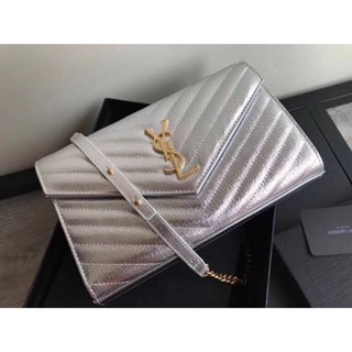 กระเป๋าสะพายพร้อมส่ง New YSL Wallet on chain9เทพ 📌size 22.5 cm.