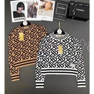 เสื้อแขนยาว Burberry  งานไหมพรม ผ้าดีใส่สบาย งานไฮเอ็น  ป้ายห้อย