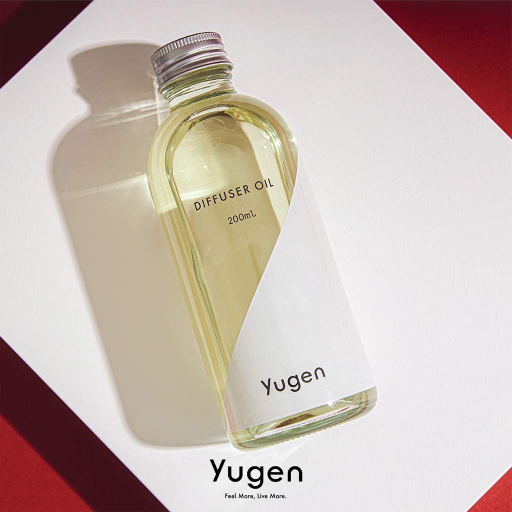 Yugen ผลิตภัณฑ์กระจายกลิ่นหอมแบบรีฟิล กลิ่นอาเดอร์ (Yugen - Diffuser oil 200 ml / Scent : Ardor)