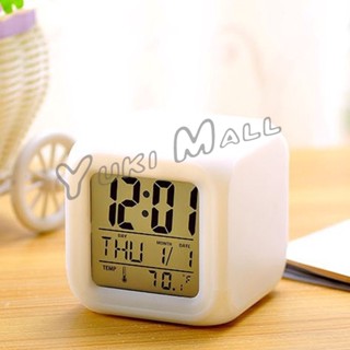 Yuki นาฬิกา ทรงลูกเต๋า ตั้งโต๊ะดิจิตอลพร้อมไฟ LED  แสดงเวลา วันที่ เดือน สัปดาห์ Desk Clock