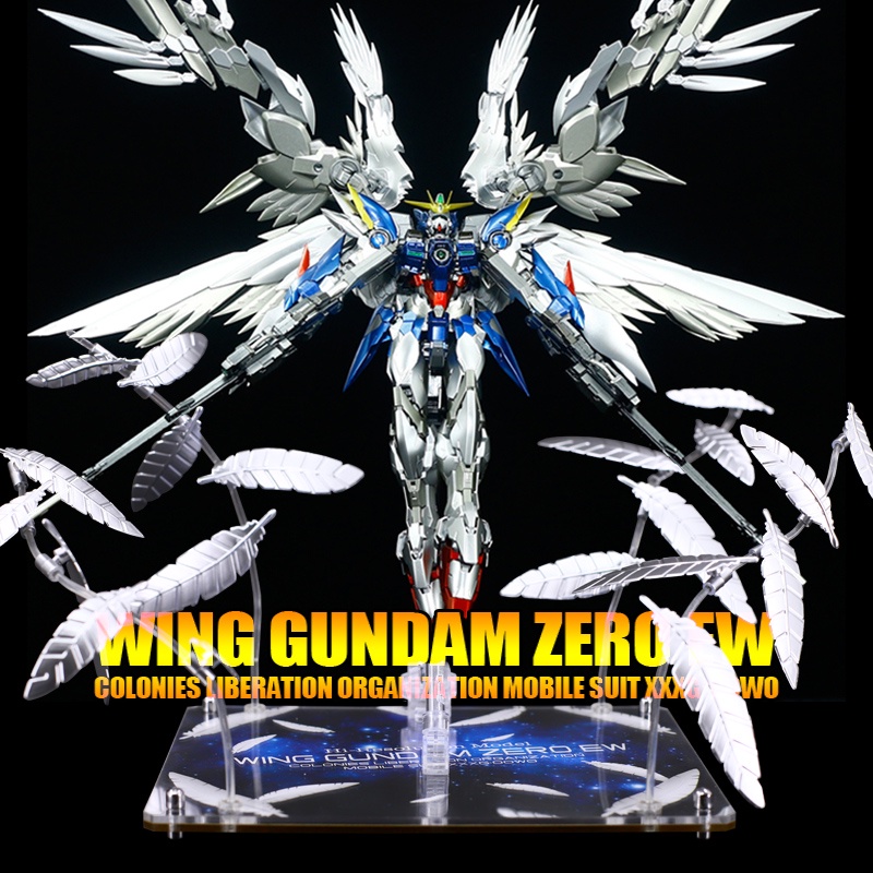Bandai Gundam Model Kit 1/100 Wing Gundam Zerotw EW Action Figure XXXG