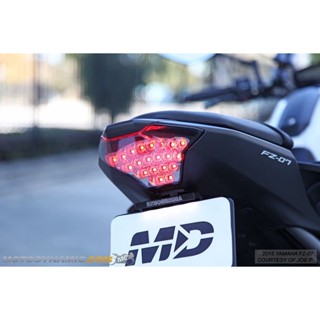 ไฟท้ายแบบมีไฟเลี้ยวในตัว Motodynamic ตรงรุ่น Yamaha R3 Mt07