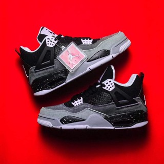 รองเท้าผ้าใบ AIR JORDAN 4 นิ้ว FEAR PACK